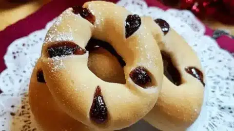 Maltese Christmas honey rings, a sweet holiday dessert with honey and spices