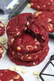 Delicious red velvet cookies decorated with cream cheese frosting