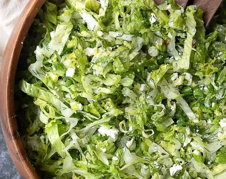 Fresh and colorful lettuce salad with a variety of vegetables