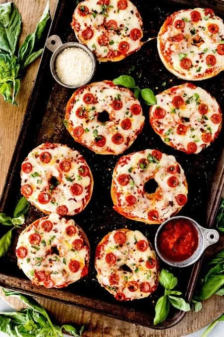Mini Pizza Bagels